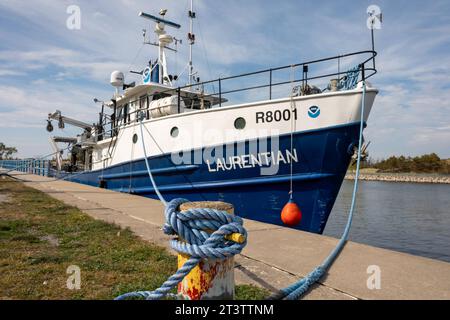 Muskegon, Michigan - The Laurentian, a Great Lakes environmental research vessel operated by the National Oceanic and Atmospheric Administration (NOAA Stock Photo