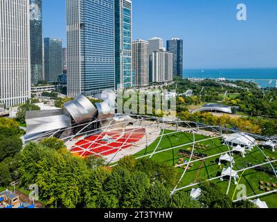 High resolution panoramic drone aerial image of the famous tourist attraction of Chicago's Millennium Park during a beautiful summer day Stock Photo