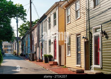 Colorful wooden townhouses in historic downtown Annapolis, Maryland, USA. Typical picturesque architecture in the capital city of Maryland. Stock Photo