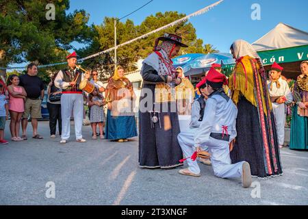 ball pagès, tipica danza ibicenca, Portinax, Ibiza, balearic islands, Spain. Stock Photo