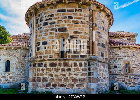 View of the apses. The old collegiate church of San Salvador, current parish church, located in the town of San Salvador de Cantamuda. One of the most Stock Photo