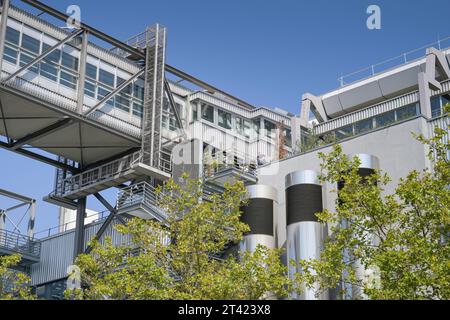 Plant building 2, Porsche main plant, Schwieberdinger Strasse, Porscheplatz, Zuffenhausen, Stuttgart, Baden-Wuerttemberg, Germany Stock Photo