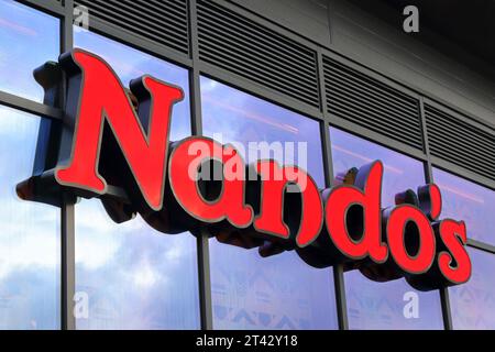 Nando's PERi-PERi Chicken restaurant sign and storefront in Surrey, BC ...