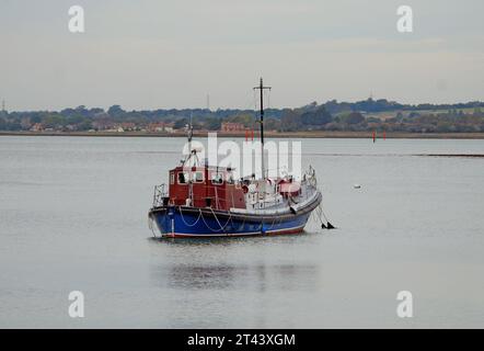 ENGLAND COASTAL PATH, PORTSMOUTH HARBOUR, PORTSMOUTH,  WHALE ISLAND,  .PIC MIKE WALKER 2023 Stock Photo