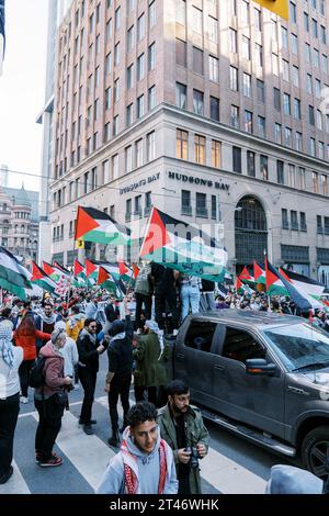 Palestinians March in Gaza City to Support UNRWA and Staff Rights ...