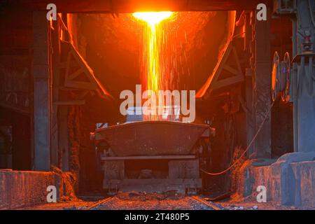 TANGSHAN - JUNE 18: converter dumping steel slag in iron and steel co., on June 18, 2014, Tangshan city, Hebei Province, China Stock Photo