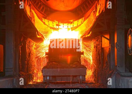 TANGSHAN - JUNE 18: converter dumping steel slag in iron and steel co., on June 18, 2014, Tangshan city, Hebei Province, China Stock Photo