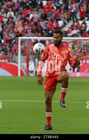 MUNICH, Germany. , . 13 Eric Maxim CHOUPO-MOTING during warm up for the Bundesliga Football match between Fc Bayern Muenchen and SV DARMSTADT 98 at the Allianz Arena in Munich on 28. October 2023, Germany. DFL, Fussball, 8:0, (Photo and copyright @ ATP images/Arthur THILL (THILL Arthur/ATP/SPP) Credit: SPP Sport Press Photo. /Alamy Live News Stock Photo