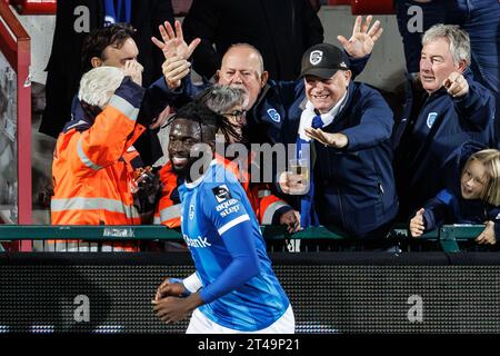 Kortrijk, Belgium. 29th Oct, 2023. Genk's Tolu Toluwalase Arokodare celebrates after scoring during a soccer match between KV Kortrijk and KRC Genk, Sunday 29 October 2023 in Kortrijk, on day 12/30 of the 2023-2024 'Jupiler Pro League' first division of the Belgian championship. BELGA PHOTO KURT DESPLENTER Credit: Belga News Agency/Alamy Live News Stock Photo