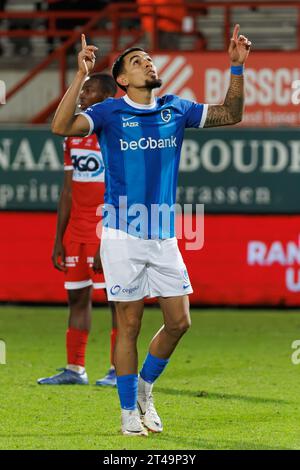 Kortrijk, Belgium. 29th Oct, 2023. Genk's Daniel Munoz Mejia celebrates after scoring during a soccer match between KV Kortrijk and KRC Genk, Sunday 29 October 2023 in Kortrijk, on day 12/30 of the 2023-2024 'Jupiler Pro League' first division of the Belgian championship. BELGA PHOTO KURT DESPLENTER Credit: Belga News Agency/Alamy Live News Stock Photo