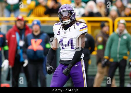 Green Bay, Wisconsin, USA. 29th Oct, 2023. Minnesota Vikings safety Josh Metellus (44) flexes after making a play during the NFL football game between the Minnesota Vikings and the Green Bay Packers at Lambeau Field in Green Bay, Wisconsin. Darren Lee/CSM/Alamy Live News Stock Photo