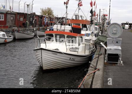 KASTRUP/DANMARK /DENMARK. Fishing boats and fishing net in winter