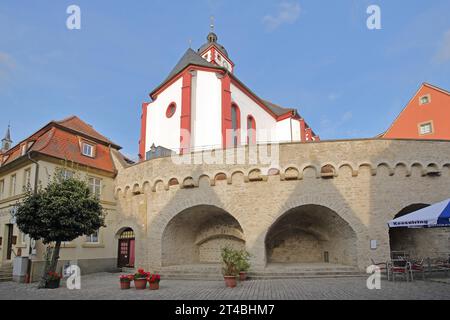 Stone wall with archways and St. Augustine's Church, city wall, church terrace, market square, Dettelbach, Lower Franconia, Franconia, Bavaria Stock Photo