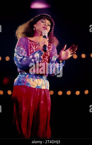 DENIECE WILLIAMS ;E8320 ;   Credit: Lynn Mcafee / Performing Arts Images www.performingartsimages.com Stock Photo