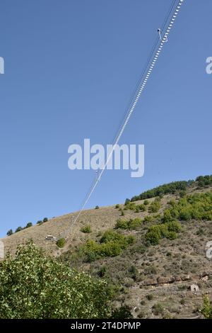 Ponte alla Luna tibetan bridge, Sasso di Castalda, Basilicata, Italy Stock Photo