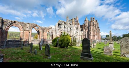 Detail of the architecture of St Mary's Abbey - Melrose Abbey - Melrose, Roxburghshire, Scottish Borders, Scotland, UK Stock Photo