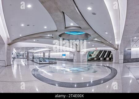 Madison Concourse - Architectural details at the new and modern addition to timeless Grand Central Terminal in midtown Manhattan in New York City, NY. Stock Photo