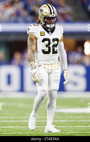 New Orleans Saints Safety Tyrann Mathieu Warms Up Before An NFL ...