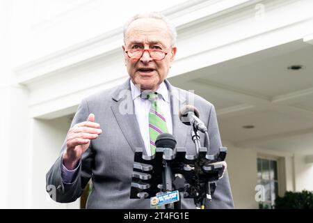 Washington, United States. 30th Oct, 2023. Senate Majority Leader Chuck Schumer (D-NY) speaking with reporters at the White House in Washington, DC. (Photo by Michael Brochstein/Sipa USA) Credit: Sipa USA/Alamy Live News Stock Photo