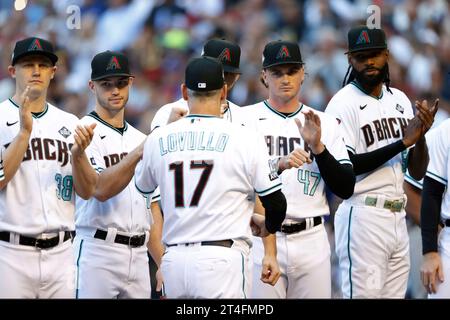 Phoenix, United States. 30th Oct, 2023. Arizona Diamondbacks manager Torey Lovullo greets his team before the start of game three of the 2023 World Series against the Texas Rangers at Chase Field, in Phoenix, Arizona on Monday, October 30, 2023. Photo by John Angelillo/UPI Credit: UPI/Alamy Live News Stock Photo