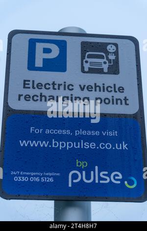 EV, charger installation, BP pulse, charging points, plug into fast, rapid, ultra-fast chargers, convenient, plug in, charging speeds, fleet charging. Stock Photo