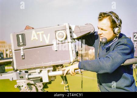 Cameraman Alan 'Taffy' Harries ATV television ITV company outside broadcast, UK 1961 Stock Photo
