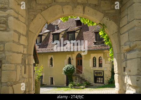 Wirtschaftsgebäude Kloster Bebenbausen, Tübingen, Baden-Württemberg, Deutschland *** Farm building Bebenbausen Monastery, Tübingen, Baden Württemberg, Germany Credit: Imago/Alamy Live News Stock Photo