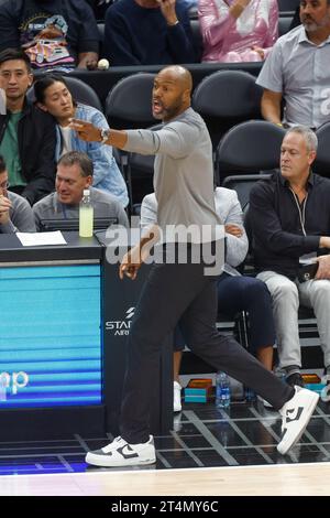 Orlando Magic coach Jamahl Mosley yells to his team during the second ...