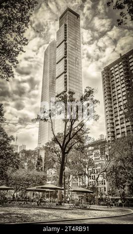 New York City, USA, May 14th 2018, view of Madison Square Park with modern skyscrapers in the background Stock Photo