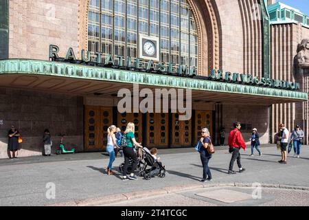 Central railway station main entrance on a sunny day in Helsinki, Finland Stock Photo