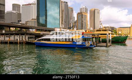 Manly Ferry travels between Circular Quay and Manly frequently each day, Sydney, NSW, Australia Stock Photo