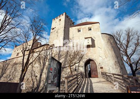 Brunico Castle, home of the Messner Mountain Museum Ripa, Brunico (Bruneck), Trentino-Alto Adige, Italy Stock Photo