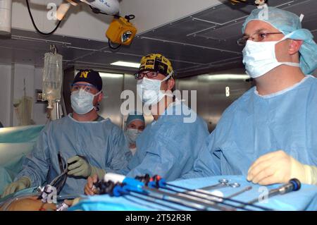 Amphibious Assault, CTF 76, Essex, Forward-deployed, Japan, LHD2, medical Stock Photo