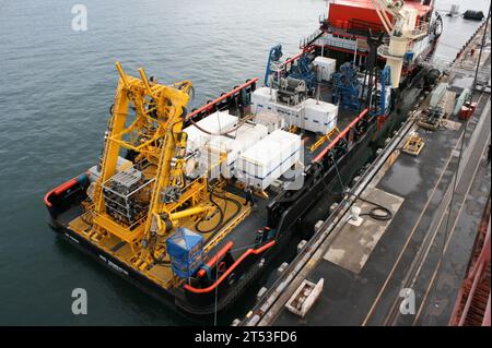 Calif., Hornbeck offshore ship, HOS Dominator, san diego, surface support ship, U.S. navy Stock Photo