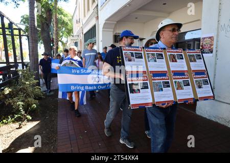 Santa Barbara, California, USA. 22nd Oct, 2023. On October 22, 2023, in downtown Santa Barbara, Jewish students at the University of California-Santa Barbara (UCSB) lead a community-wide march, attended by hundreds, to show support for Israel. (Credit Image: © Amy Katz/ZUMA Press Wire) EDITORIAL USAGE ONLY! Not for Commercial USAGE! Stock Photo