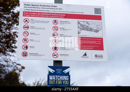 Sign on seafront road of Western Esplanade, Southend on Sea, Essex, UK, to deter 'boy racers'. Prohibiting behaviour of car cruises. ASB Stock Photo