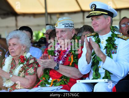 US Navy Pearl Harbor survivor Mal Middlesworth and Adm. Patrick Walsh, commander of U.S. Pacific Fleet, applaud during a ceremon.jpg Stock Photo