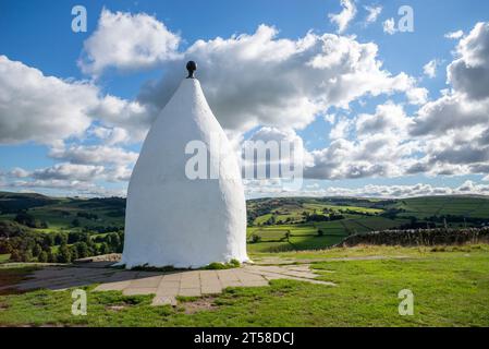 The White Nancy, a folly high in the hills above Bollington, Macclesfield, Cheshire, England. Stock Photo