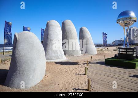 Punta del Este, Uruguay , 27th October 2023, Copa Sudamericana trophy on display in one of Punta del Este's iconic venues, La Mano at Playa Brava (Pho Stock Photo