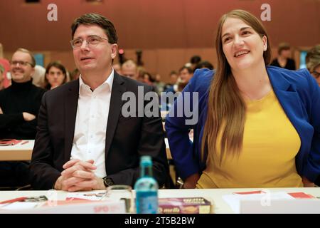 Nuremberg, Germany. 04th Nov, 2023. Florian von Brunn (l) and Ronja Endres, the two state chairs of the Bavarian SPD, applaud at the small party conference of the Bavarian SPD in the small Meistersingerhalle in Nuremberg. The focus is on the list of Bavarian candidates for the 2024 European elections. Credit: Daniel Löb/dpa/Alamy Live News Stock Photo