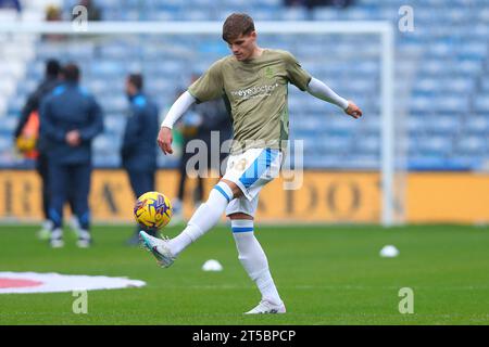 Huddersfield, UK. 04th Nov, 2023. Luke Daley of Huddersfield Town during the Sky Bet Championship match Huddersfield Town vs Watford at John Smith's Stadium, Huddersfield, United Kingdom, 4th November 2023 (Photo by Ryan Crockett/News Images) in Huddersfield, United Kingdom on 11/4/2023. (Photo by Ryan Crockett/News Images/Sipa USA) Credit: Sipa USA/Alamy Live News Stock Photo