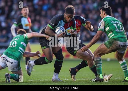 Harlequins' Lennox Anyanwu is tackled by Newcastle Falcons' Rory Jennings and Matias Orlando during the Gallagher Premiership match at Twickenham Stoop, Twickenham. Picture date: Saturday November 4, 2023. Stock Photo