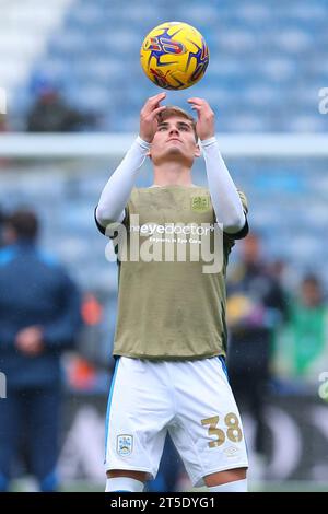 Huddersfield, UK. 04th Nov, 2023. Luke Daley of Huddersfield Town during the Sky Bet Championship match Huddersfield Town vs Watford at John Smith's Stadium, Huddersfield, United Kingdom, 4th November 2023 (Photo by Ryan Crockett/News Images) in Huddersfield, United Kingdom on 11/4/2023. (Photo by Ryan Crockett/News Images/Sipa USA) Credit: Sipa USA/Alamy Live News Stock Photo