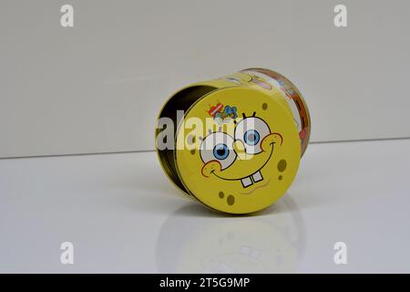 City: Sao Paulo, Brazil, March 30, September 2022: A tin of beautiful butter cookies sold in Brazil on white background, side view Stock Photo