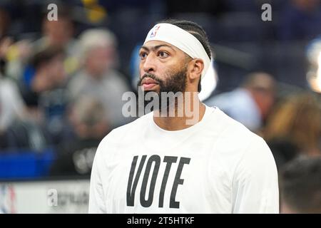 Orlando, Florida, USA, November 4, 2023, Los Angeles Lakers forward Anthony Davis #3 warms up at the Amway Center. (Photo Credit: Marty Jean-Louis/Alamy Live News Stock Photo