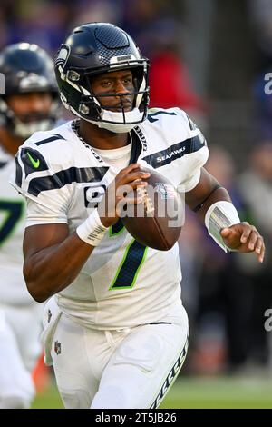 Baltimore, United States. 05th Nov, 2023. Seattle Seahawks quarterback Geno Smith (7) rolls out against the Baltimore Ravens during the second half at M&T Bank Stadium in Baltimore, Maryland, on Sunday, November 5, 2023. Baltimore won, 37-3. Photo by David Tulis/UPI Credit: UPI/Alamy Live News Stock Photo