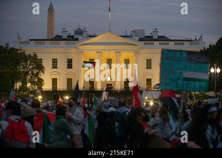 Pro-Palestinian demonstration at the White House. Washington D.C. USA. November 4, 2023 Stock Photo