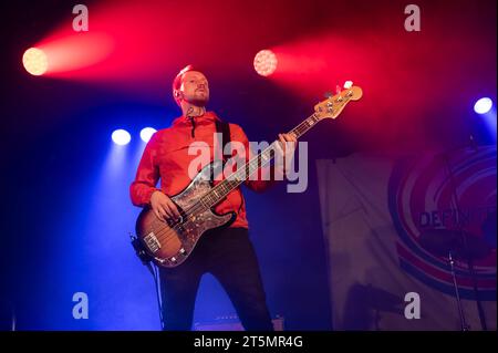 Photographs of Definitely Mightbe performing at Clyde Rooms Edmiston House Glasgow on the 3rd November 2023 Stock Photo