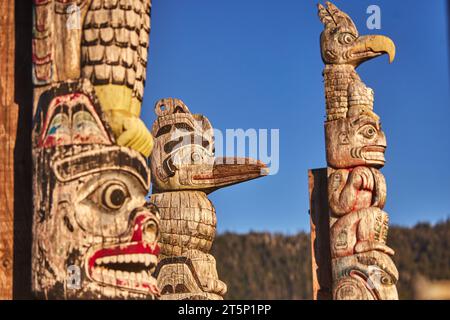 Alaska Ketchikan, Totem poles in the town centre Stock Photo