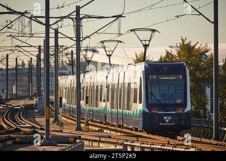 Link light rail by Sound Transit leaving Seattle Tacoma International Airport station Stock Photo